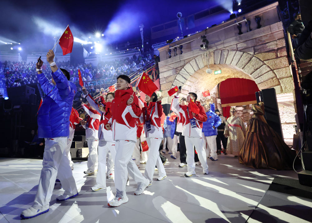 冬奥会 | 四十六载冰雪路 辉映绚丽中国红——写在米兰冬奥会中国健儿再创历史之际