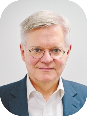 “中国市场的规模和潜力，值得长期投入”——访英中贸易协会总裁白彼得