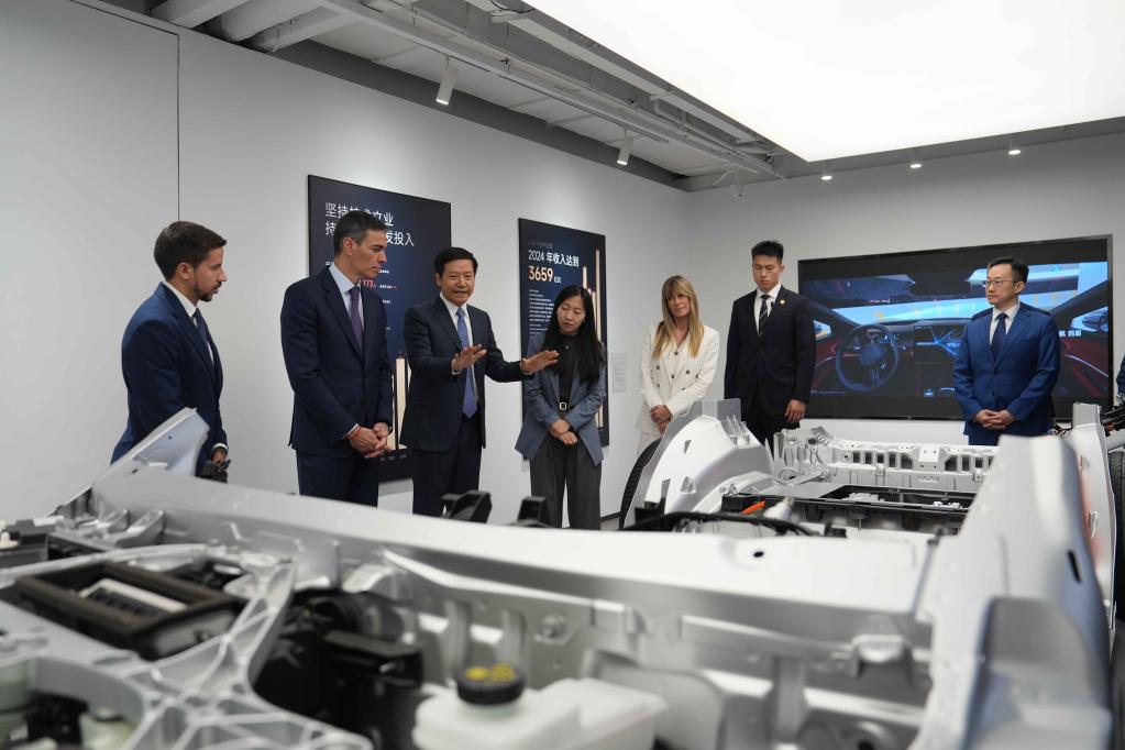 西班牙首相桑切斯:中国注定要在世界的未来扮演关键角色