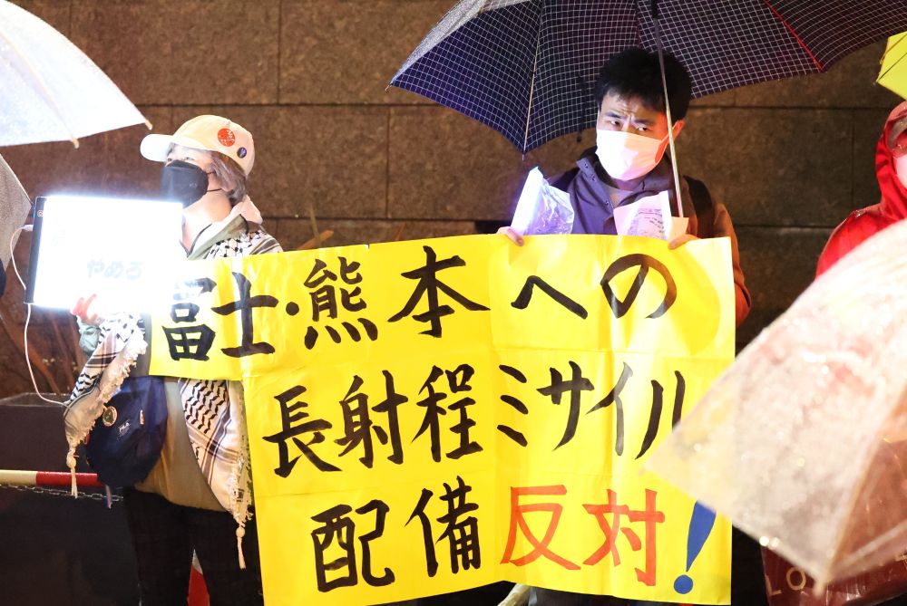 新华时评|日本“新型军国主义”危险图谋的再次暴露 新华时评|日本“新型军国主义”危险图谋的再次暴露