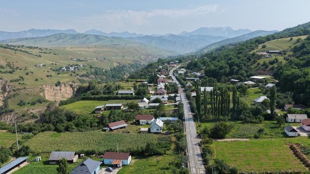 一带一路故事绘|中吉乌铁路建设的奋进图景