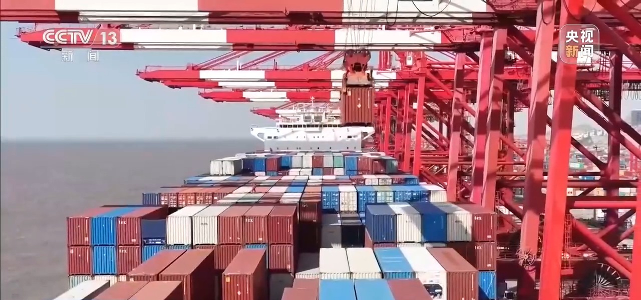 埃及水果香飘中国、国产汽车“扬帆出海” 中埃好物双向奔赴
