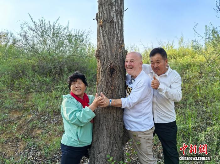 东西问|从北美红杉到“赛考斯林”,中美友谊之树积木为林、汇林成海