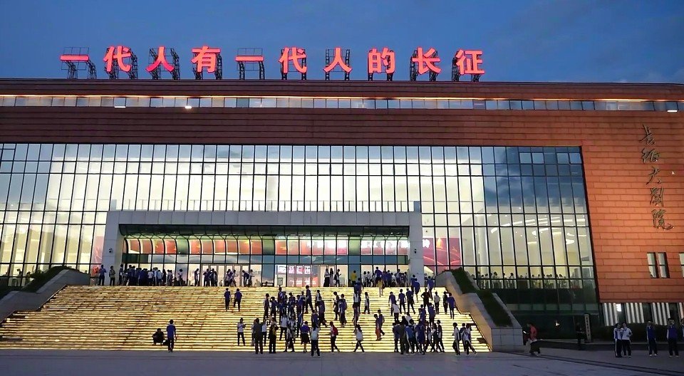 外国人眼中的长征丨塞尔维亚友人塔尼亚:长征精神流淌在中国人血液里