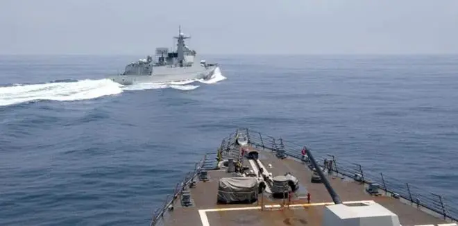 美国海岸警卫队炮舰跑到中国沿海,管得也太宽了吧?
