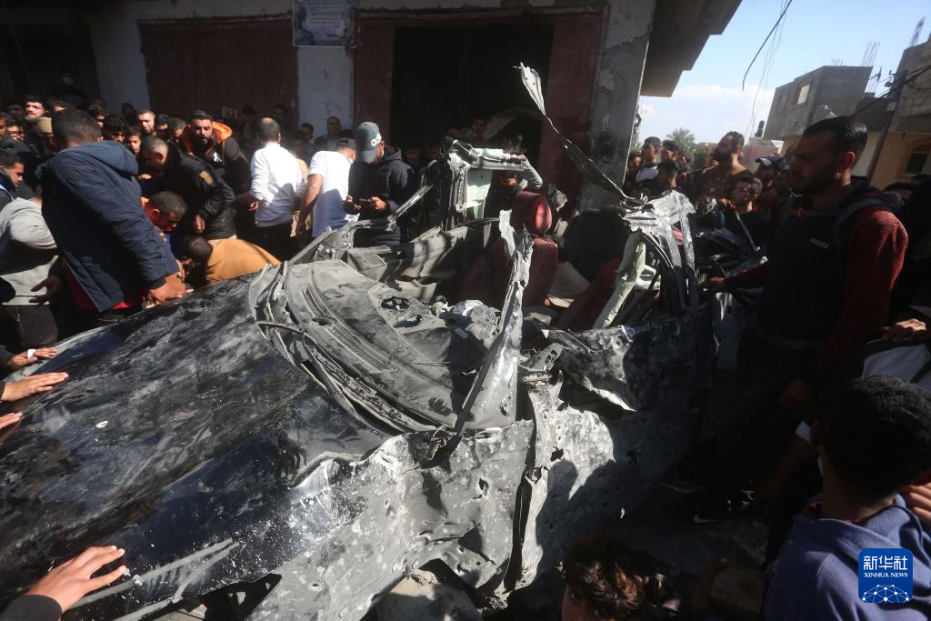 以军轰炸加沙南部 至少15人死亡