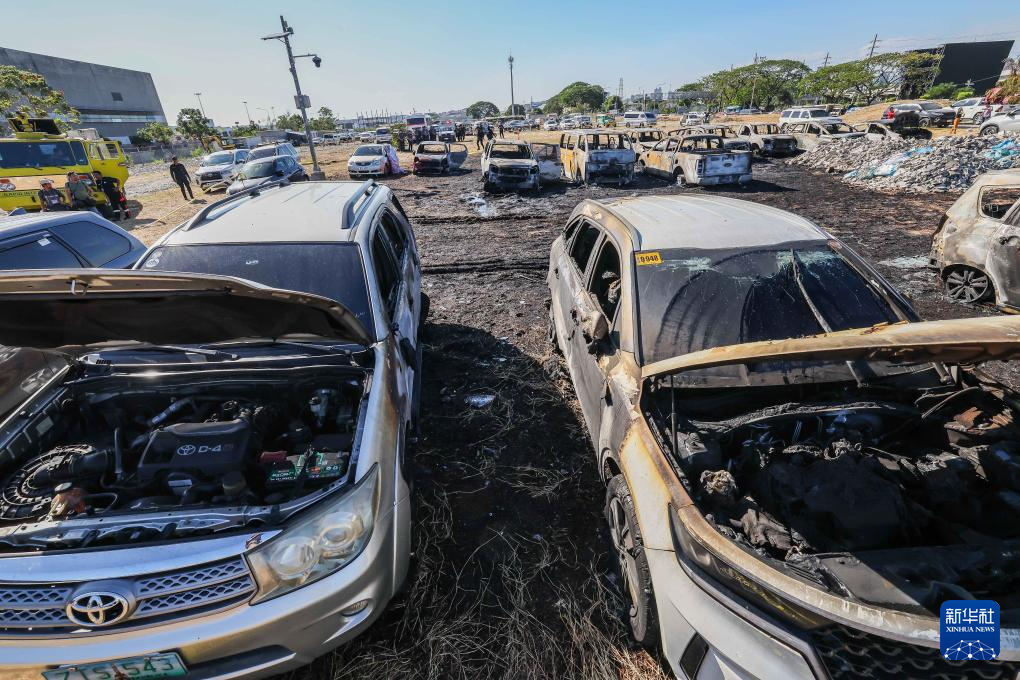 菲律宾：机场航站楼停车场发生火灾