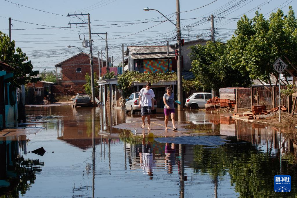 巴西：洪灾持续肆虐