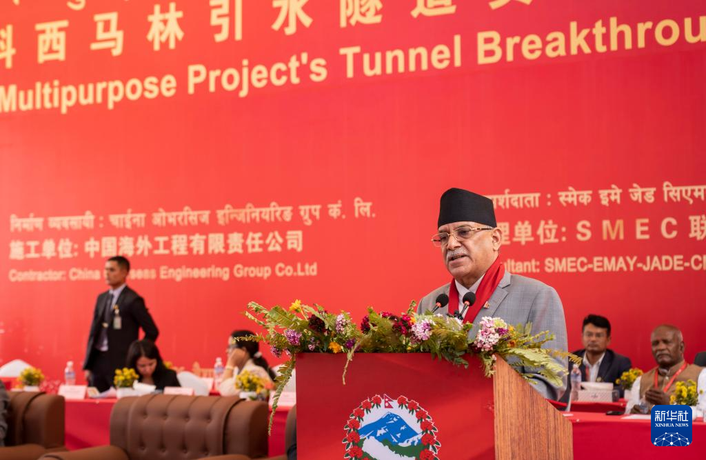 中企承建的尼泊尔最大引水隧道主体提前一年贯通