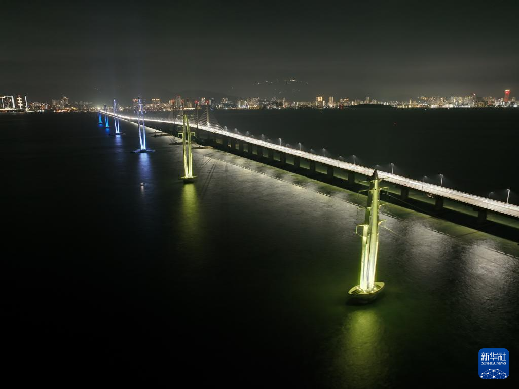 海上升起新地标——中企承建马来西亚槟城跨海输电项目助力当地发展