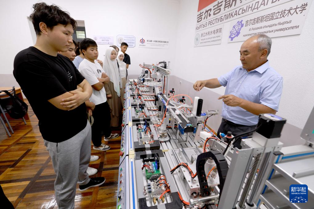 心相近丨“当好友谊使者和合作桥梁”——中国中亚共筑友好合作的青春纽带