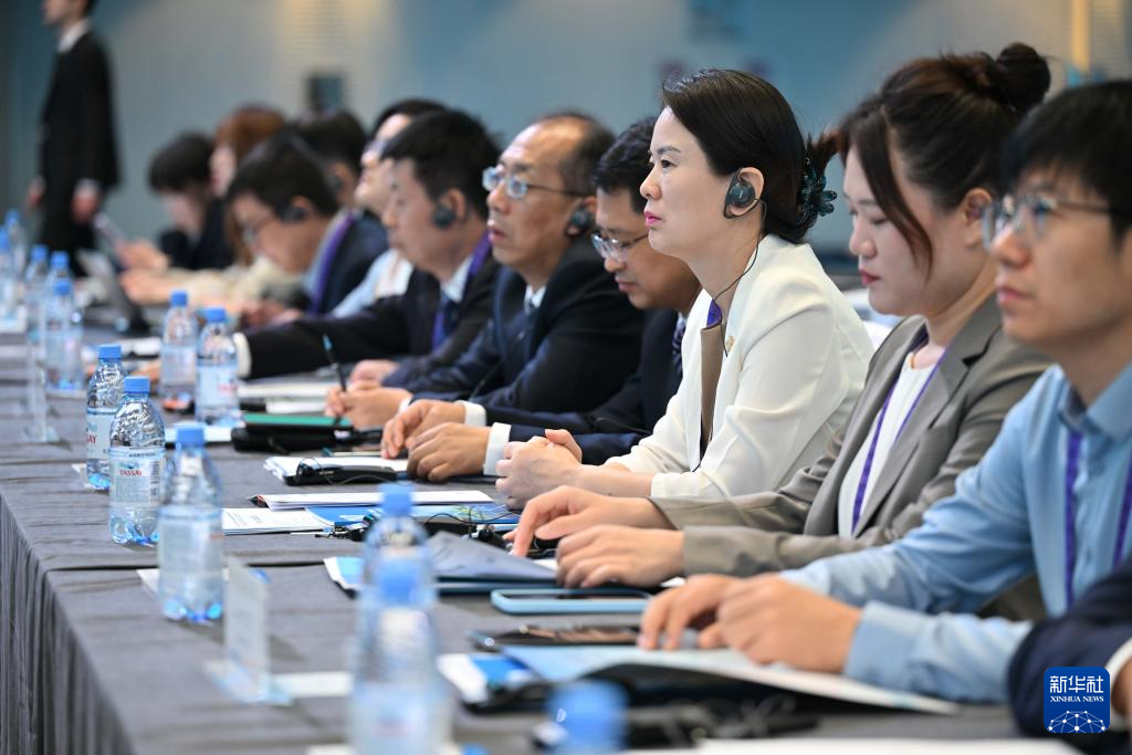 中国—中亚合作发展论坛暨第三届丝绸之路国际传播大会在阿斯塔纳举行