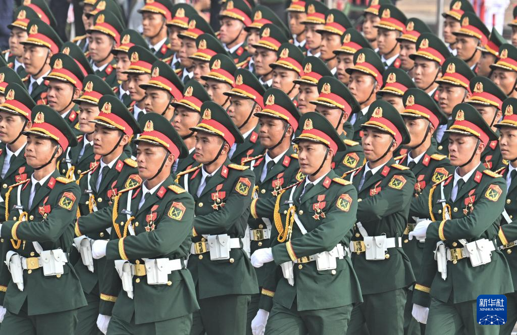 越南举行八月革命暨国庆80周年纪念活动