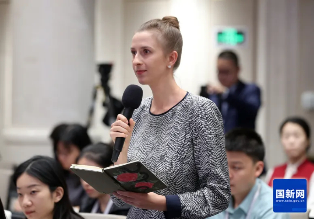 中外妇女热议白皮书，妇女全面发展的“中国经验”获赞
