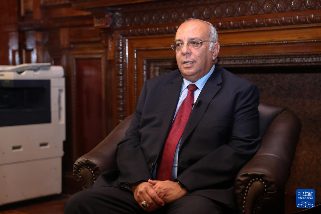 专访｜中国可持续发展经验为埃及提供宝贵借鉴——访埃及沙漠研究中心主任胡沙姆·舒基