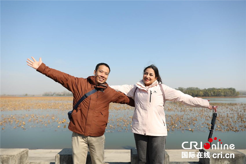 【2025打卡中国】商丘民权有多“冷”？外国网红在这里找到了一条百亿“热”链！