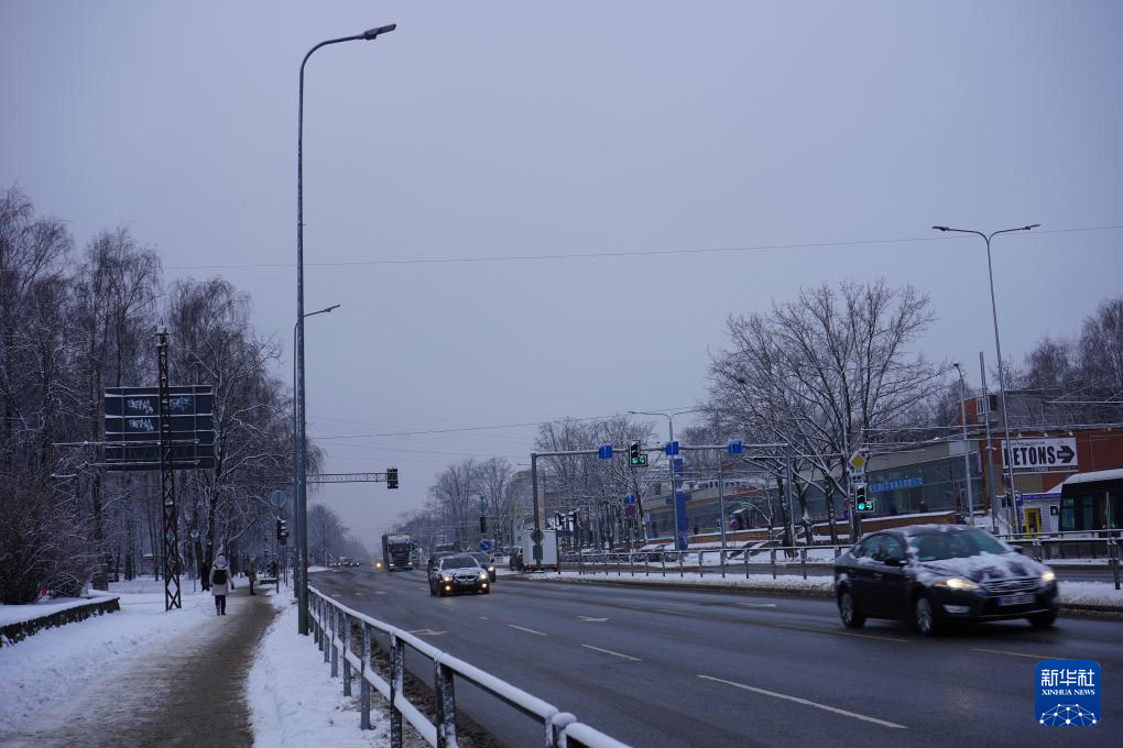 欧洲寒潮来袭 交通受阻民生承压