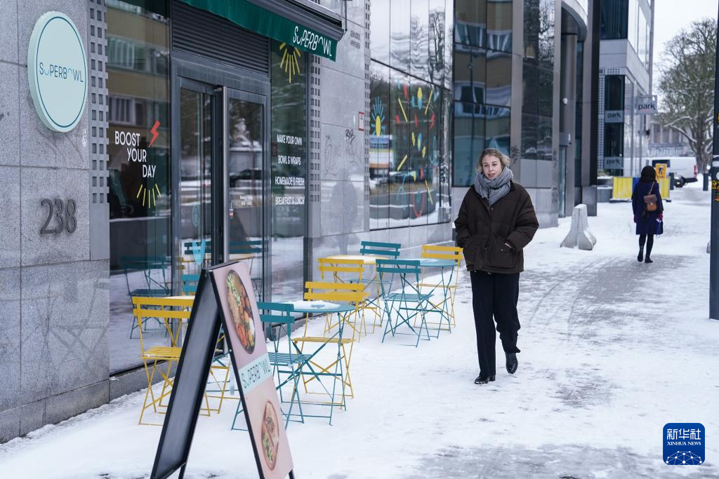 欧洲寒潮来袭 交通受阻民生承压