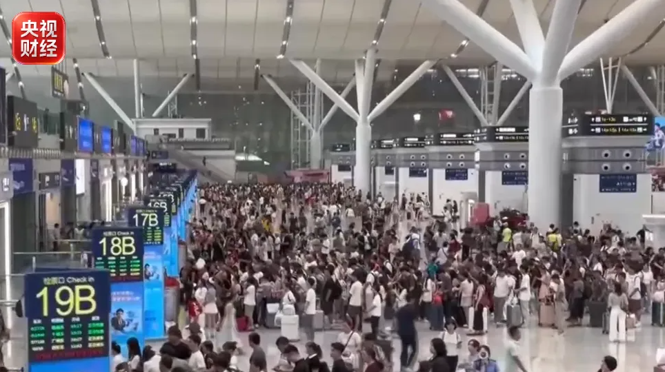 “这就是中国速度!”上百个国家大学生被中国高铁实力圈粉